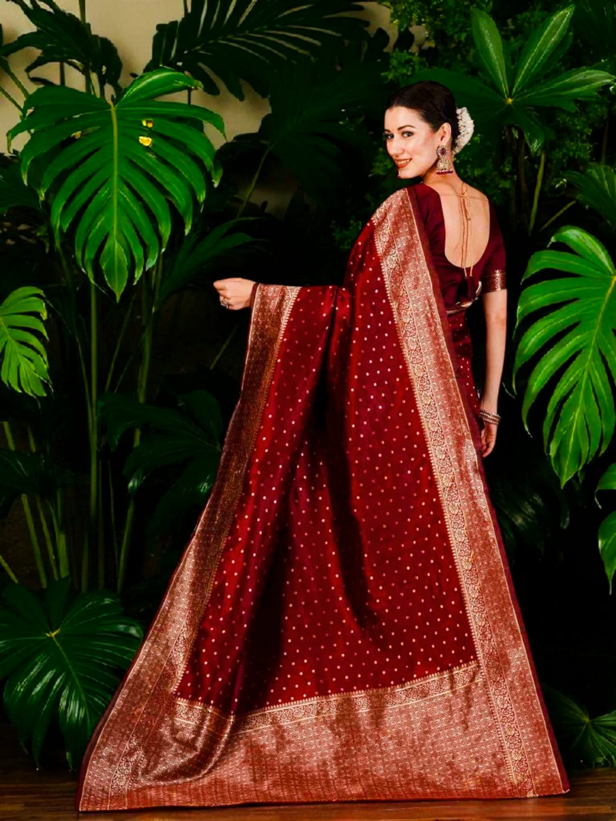 Banarasi raw Silk Saree. Grace in Every Drape.