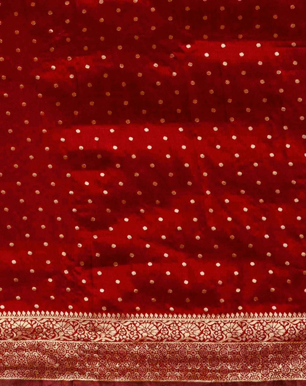 Banarasi raw Silk Saree. Grace in Every Drape.