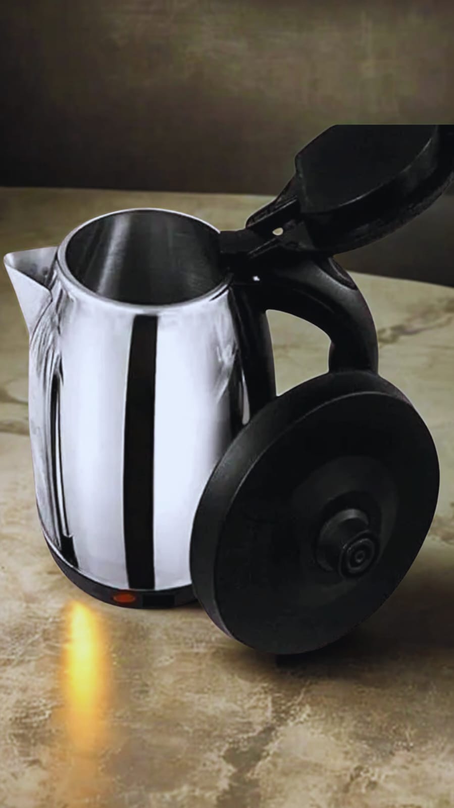 All-in-One Beverage Combo – Thermal Flask, 2 Cups &amp; 1.8L Electric Kettle