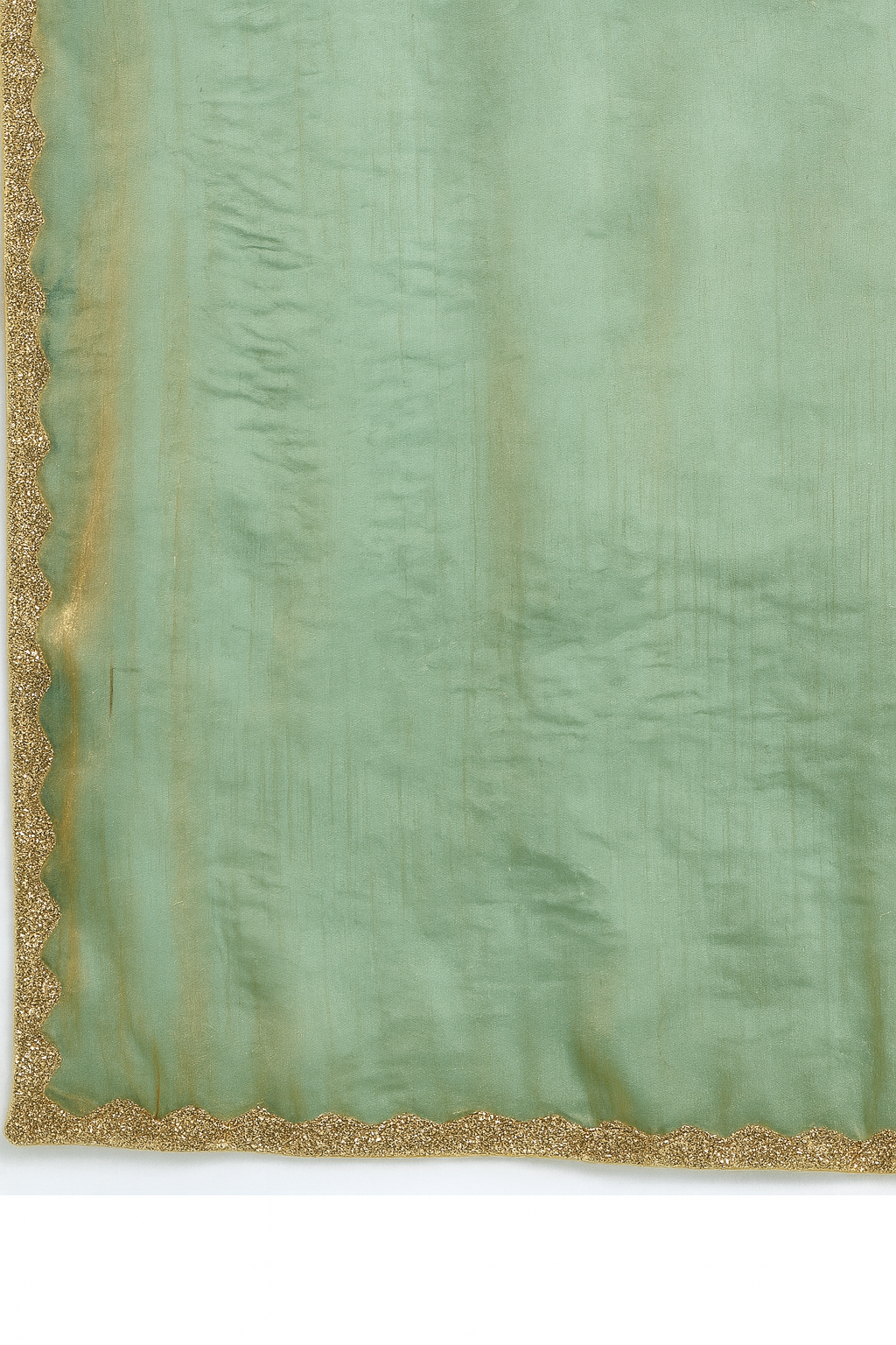 Women’s Elegant Two-Tone Chiffon Saree with unstitched Blouse Piece – Available in Purple, Green & Golden.